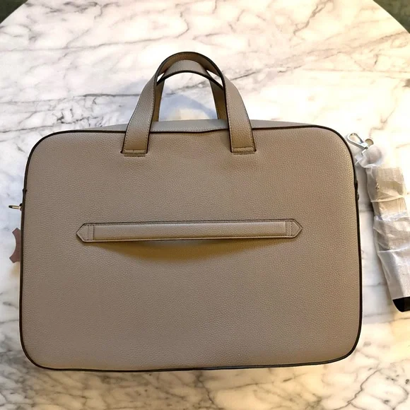 Brand New Grey Pebbled Leather Laptop Bag with Minimalist Design - Picture 3 of 3